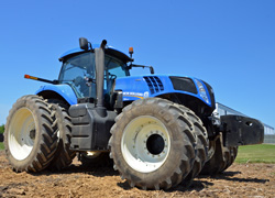 New Holland Genesis T8 Series