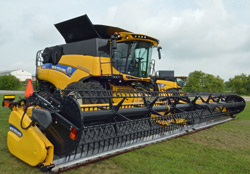 New Holland CR10.90