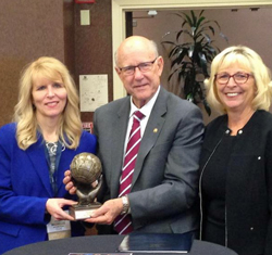 Doan winner Michelle Rook, with Sen. Pat Roberts and Sara Wyant, Agri-Pulse